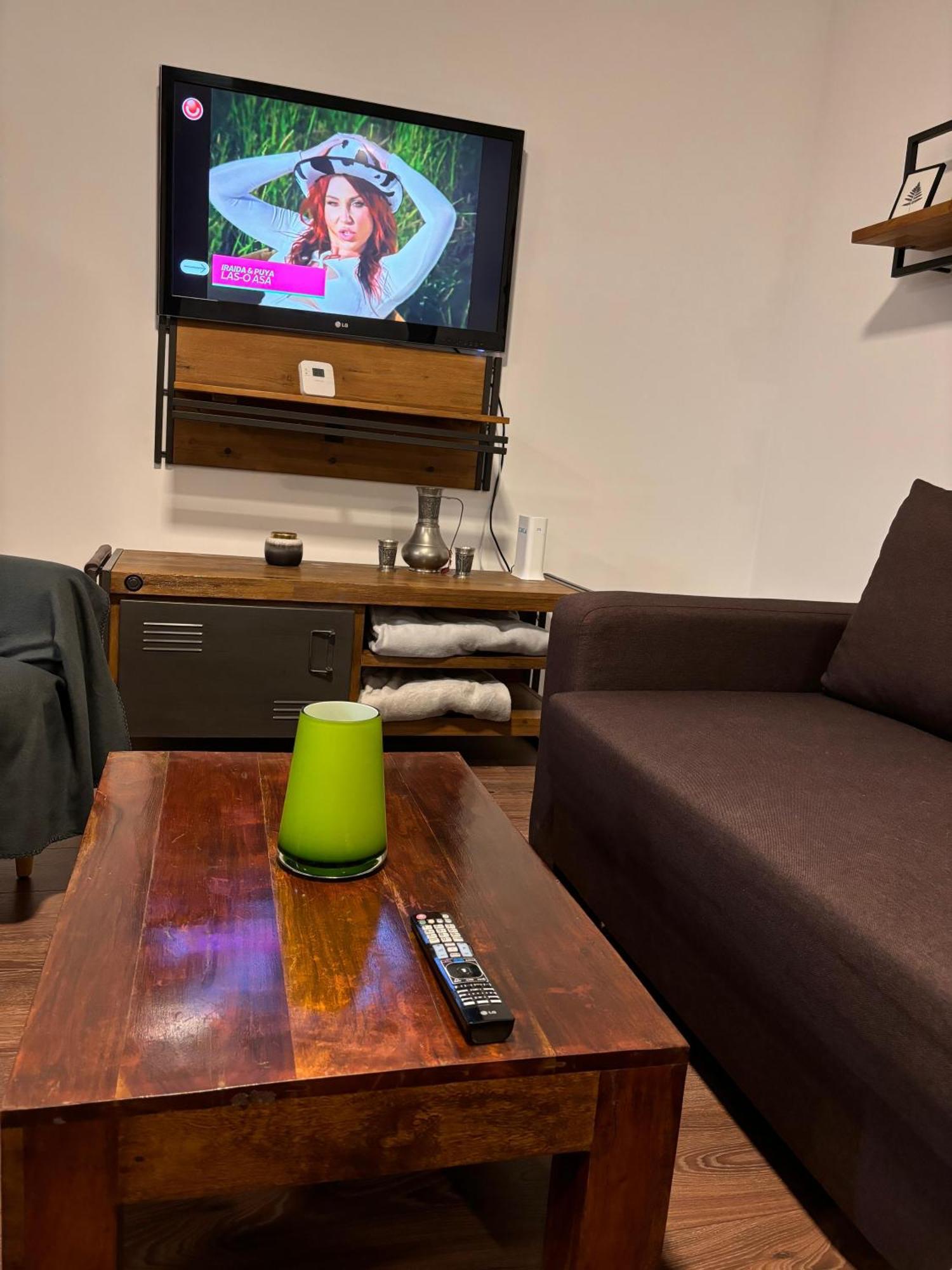 Mirvana Apartments Metheor Executive Suite Timişoara Eksteriør billede